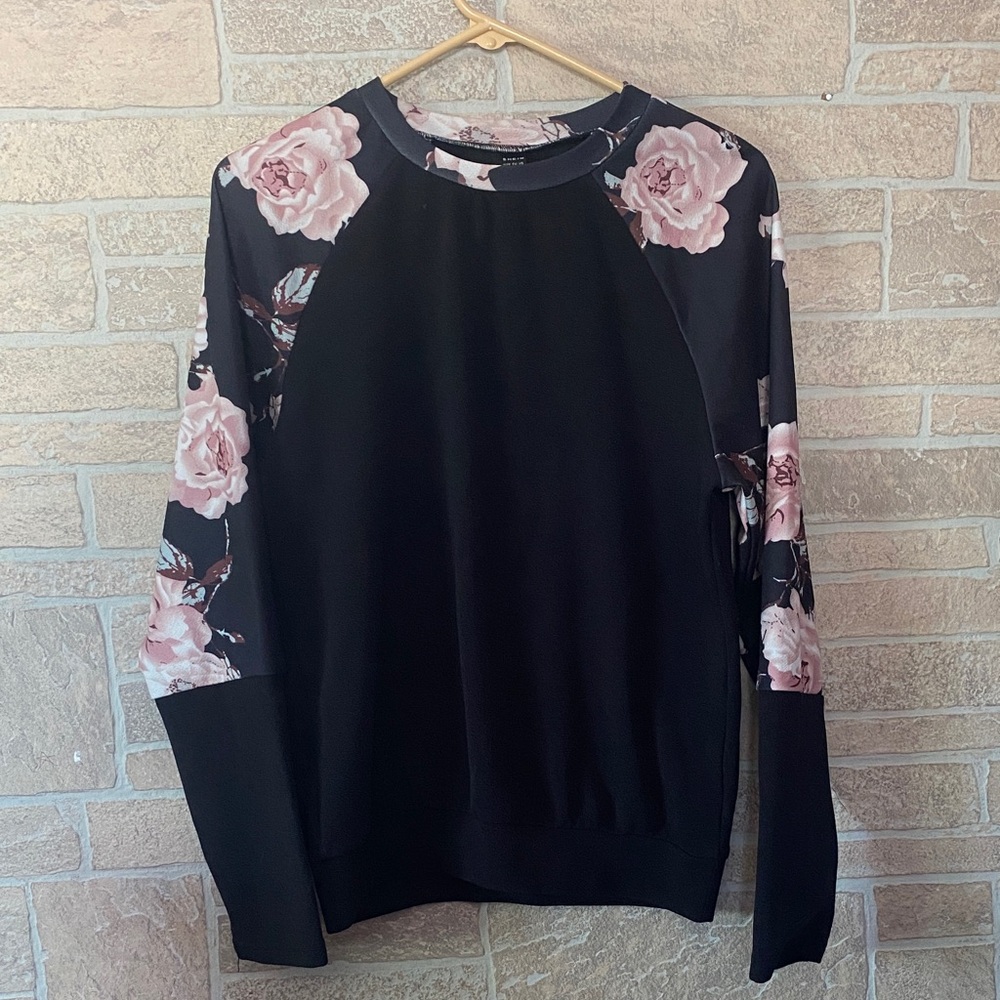 SHEIN Black Sweatshirt with Pink Floral Design